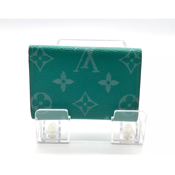 Auth Louis Vuitton Taigarama Green Discovery Compact Wallet W/B and dust bag - Picture 4 of 16